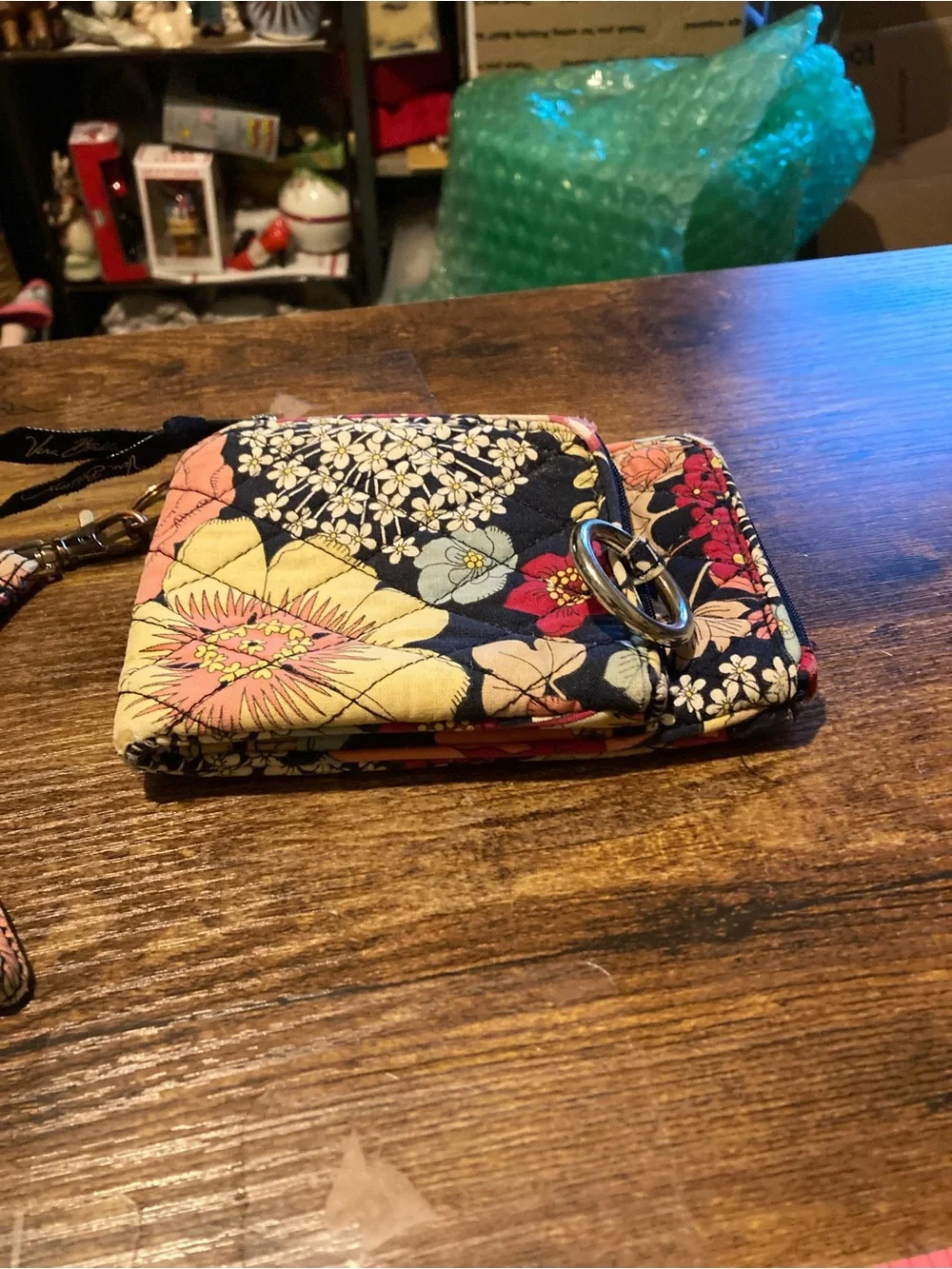 Vera Bradley wristlet/card holder/wallet